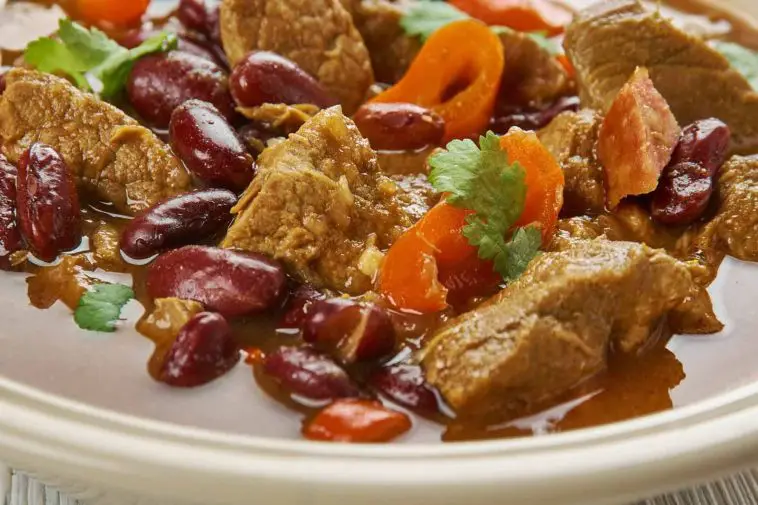 Classic Slow Cooker Chili Recipe